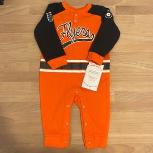NWT Official Licensed NHL Philadelphia Flyers Infant Coverall, Size 12 Months